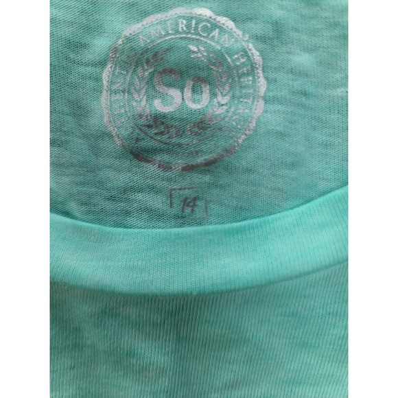 EUC Girls SO 2 piece bundle, sherpa vest 14/16 and a long sleeved shirt size 14 - Picture 7 of 8